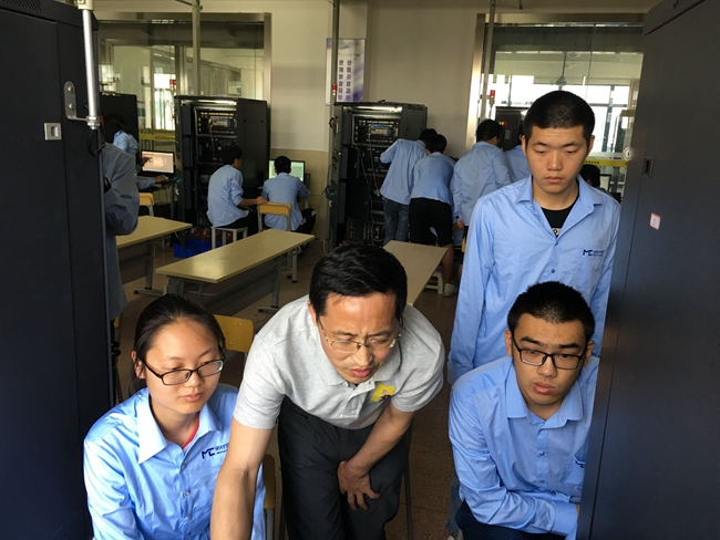 校内导师授课