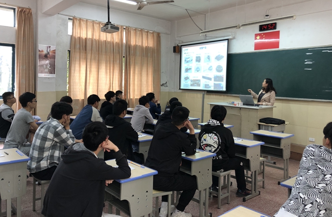 三菱电气企业导师授课